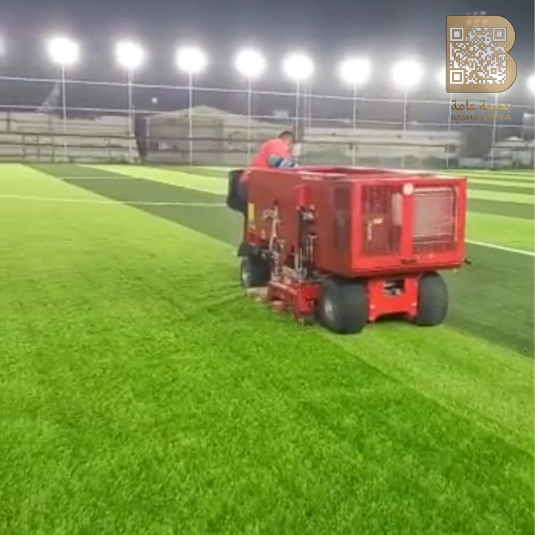 ملاعب كرة قدم عشب صناعة