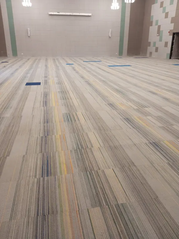 مشاريع بلاطات السجاد Carpet Tile