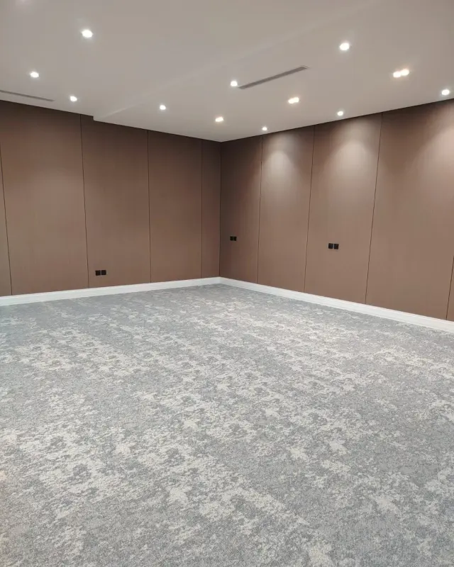 مشاريع بلاطات السجاد Carpet Tile